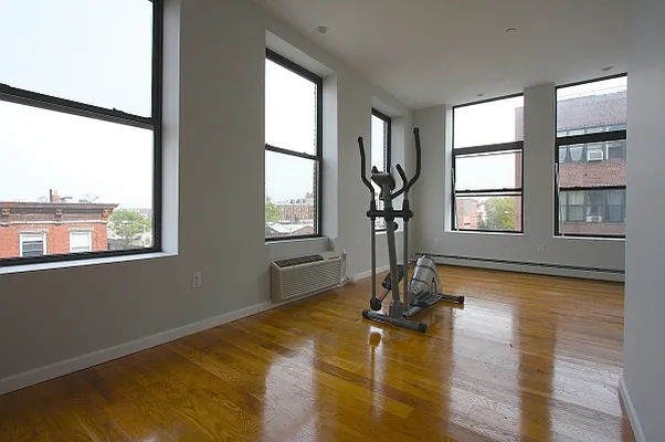 Rented by Citi Habitats | media 27