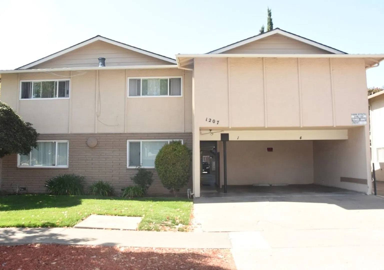 1207 Leigh Avenue — Photo 1