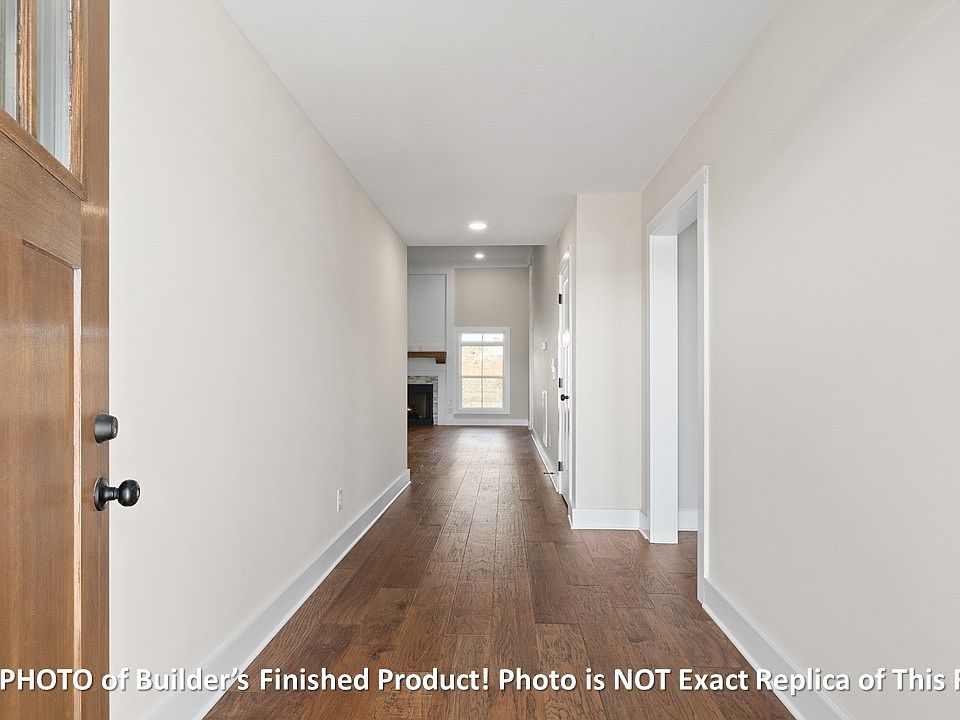 1st image of 217 Hereford Blvd
