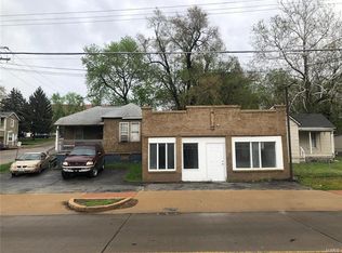 2924 Woodson Rd, Saint Louis, MO 63114