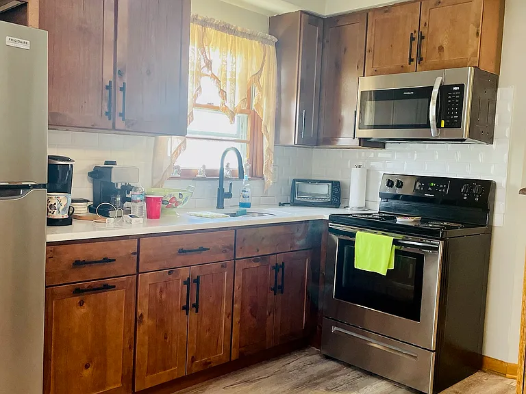3 Hartman Rd #B — Photo 7