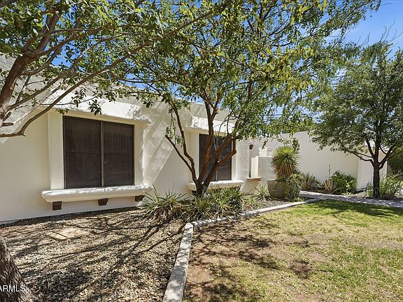 4th image of 2757 E LAWNDALE Circle