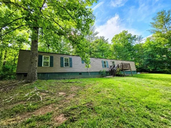 155 Blue Bird Hill Rd, Millers Creek, NC 28651
