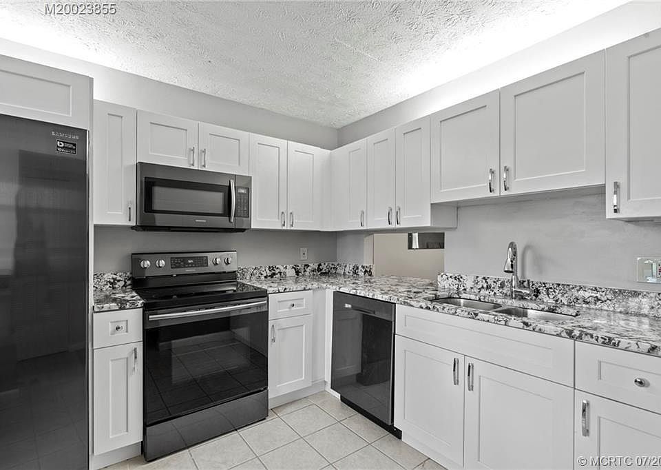 1st image of 1203 S Lakes End Dr APT B1