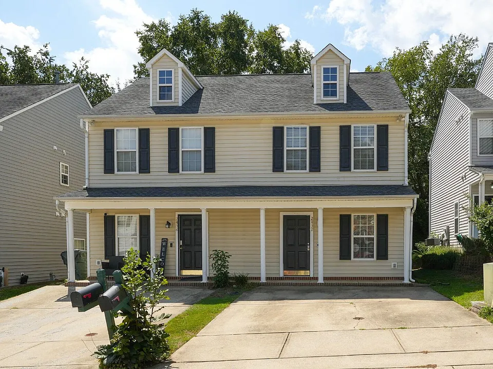 2432 Bay Harbor Dr