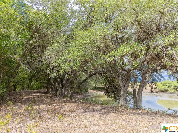 674 County Road 240, Hallettsville, TX 77964