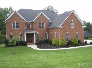 124 McKenna Cir, Lynchburg, VA 24503