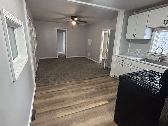4th image of 519 N 12th St