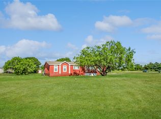 5511 Mesquite Meadow Ln, Bryan, TX 77808