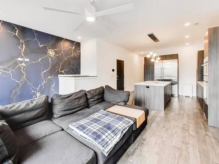 3740 N Clifton Ave #2 — Photo 8