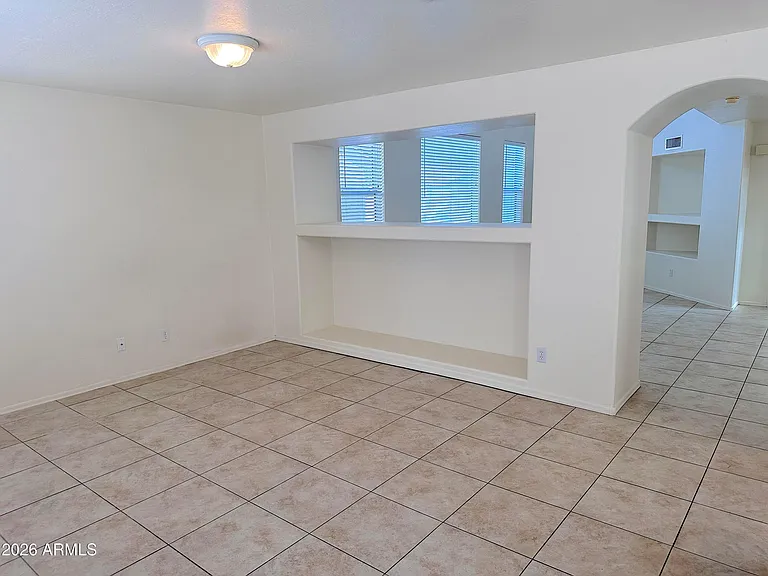 4106 E Chambers St — Photo 13