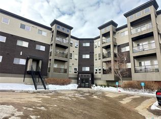 115 Willowgrove Cres #211, Saskatoon, SK S7W0N4