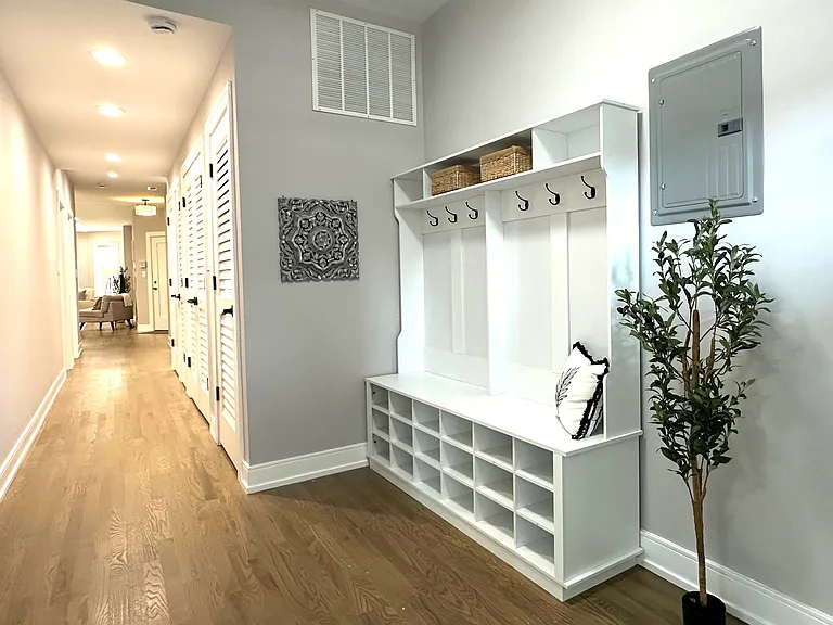 2639 W Carmen Ave #3E — Photo 24