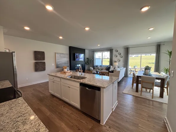 1729 Harper Lily Ln, Lawrenceville, GA 30043