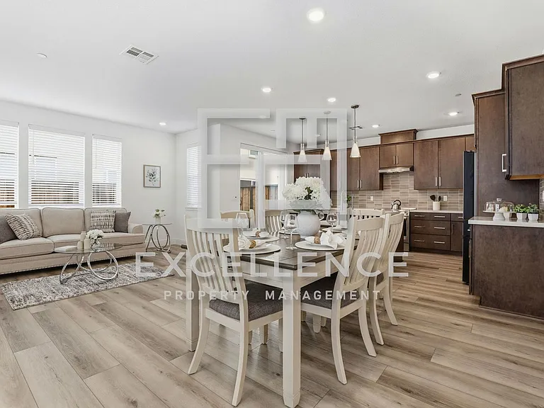 16210 Juan Hernandez Dr — Photo 4