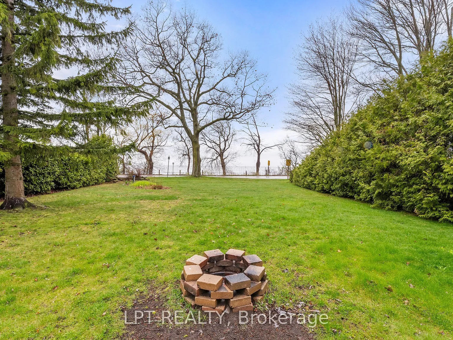 2 bed, $2,600 — Photo 4
