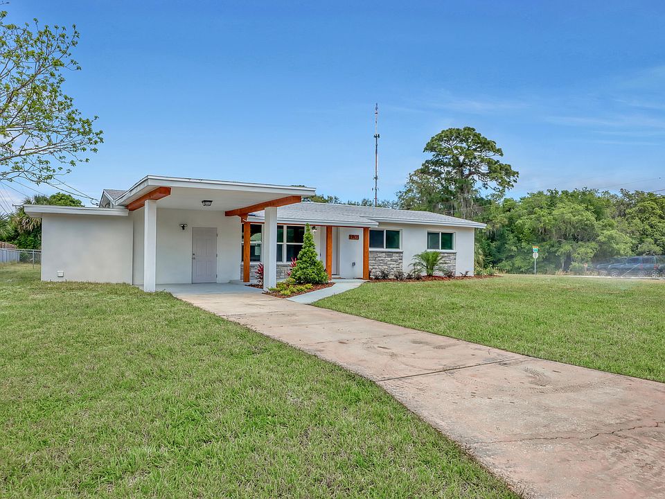 1st image of 1905 Golfview Dr