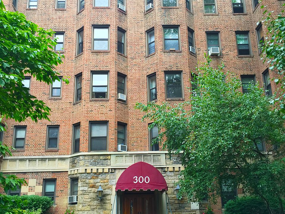 1st image of 300 Main St APT 5K