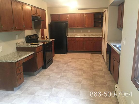 4th image of 1339 Stearns St #2