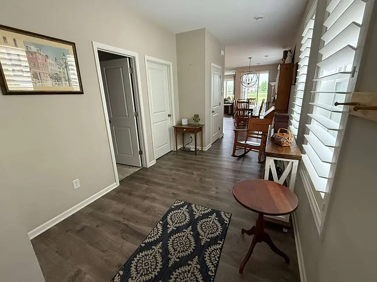 9214 Kaiser Cir NE — Photo 25