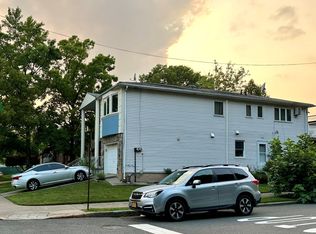 945 Westwood Ave APT 2, Staten Island, NY 10314