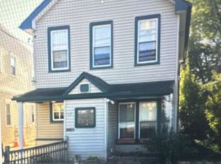 4310 Victory Blvd, Staten Island, NY 10314