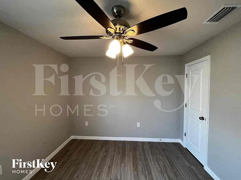 1005 NW 13th Ave — Photo 24