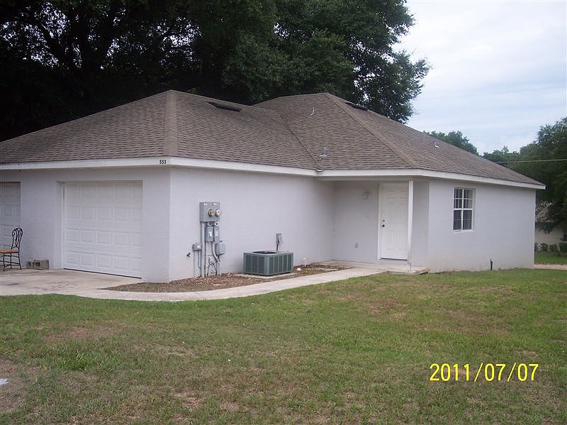 Exterior Front of Lovely Duplex