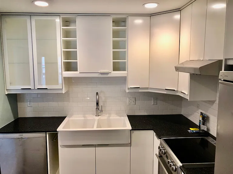 1720 3rd Ave S #205 — Photo 3