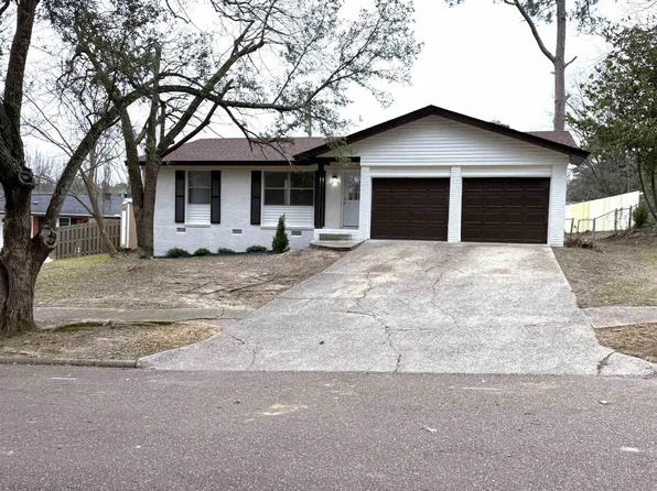 102 Alderman Dr, El Dorado, AR 71730