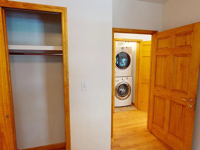 400 E 78th St #10 — Photo 21