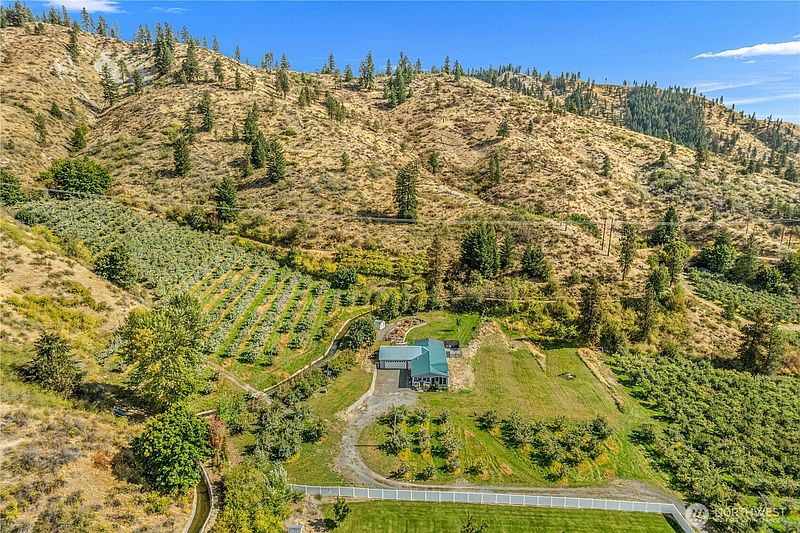 5th image of 8795 Larson Road