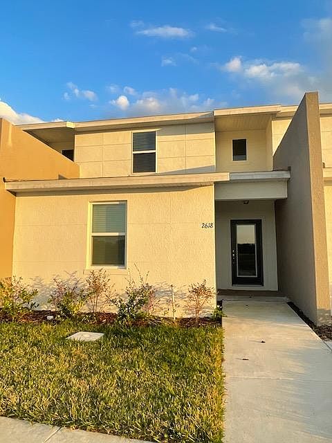 1st image of 2618 Old Kent Cir