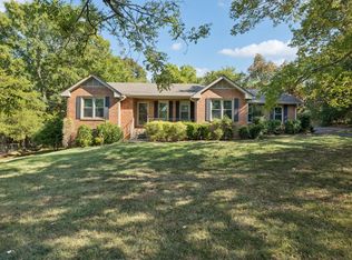 1907 Roanoke Dr, Lebanon, TN 37087