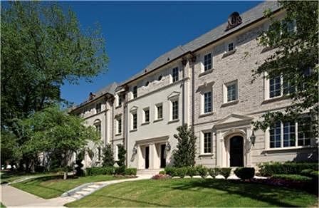 1st image of 4608 Abbott Ave #112