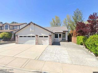 971 Leah Cir, Reno, NV 89511