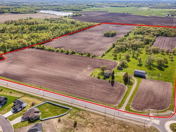 2705 Pine Cone Rd N, Sartell, MN 56377