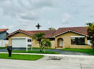 13365 SW 1st Ter, Miami, FL 33184
