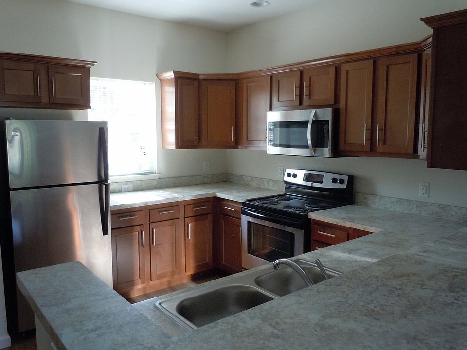 2nd image of 1301 W Allen St #2B-2Ba-1000Sqft