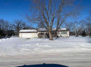 4539 NW 41st Ave, Saint Francis, MN 55070