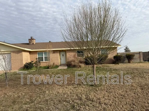 9016 W Valley Meadow Ln, Odessa, TX 79764