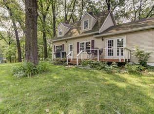 13 W Hazel Dell Rd, Springfield, IL 62703