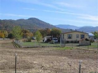 2528 E Antelope Rd, Eagle Pt, OR 97524