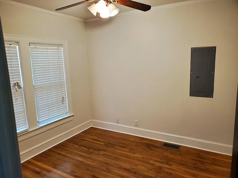 2747 Arbor Ave SE — Photo 11