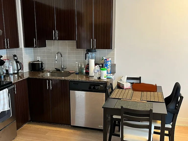 85 N Park Rd #907 — Photo 3