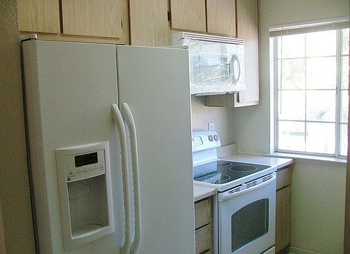 4th image of 4051 Haywood St APT 2