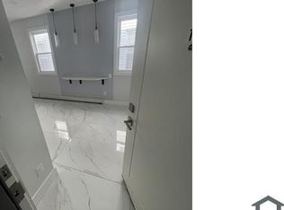 85 W 25th St #1L, Bayonne, NJ 07002