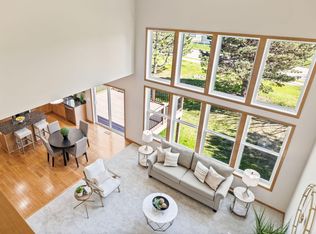 805 Ali Ln, Victoria, MN 55386