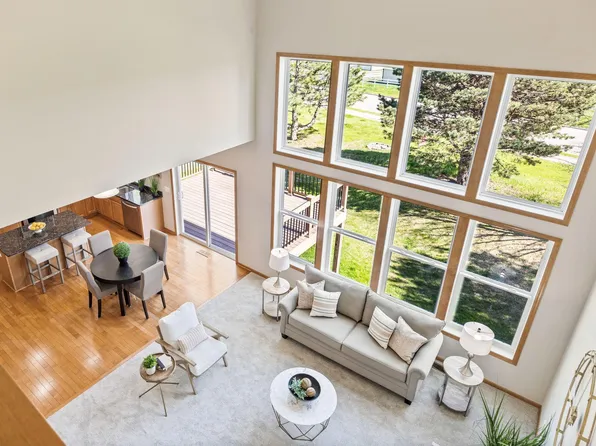 805 Ali Ln, Victoria, MN 55386