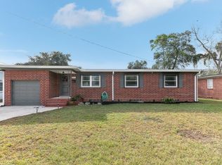 6222 Pine Cove Ln, Jacksonville, FL 32211
